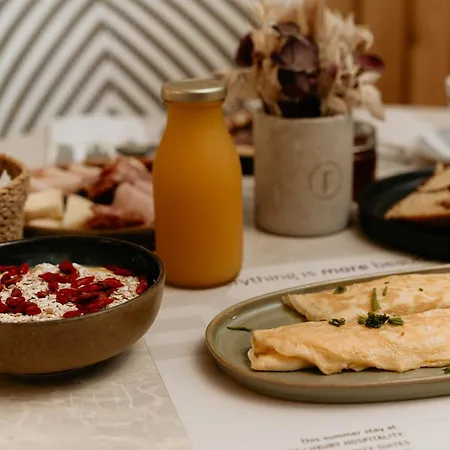 Trinity The 2* Ammoulianí