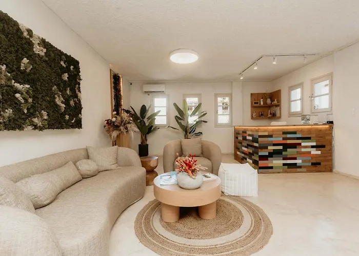 Trinity The Αμμουλιανή