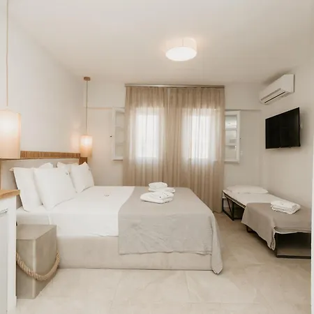 Trinity The 2* אמוליאני