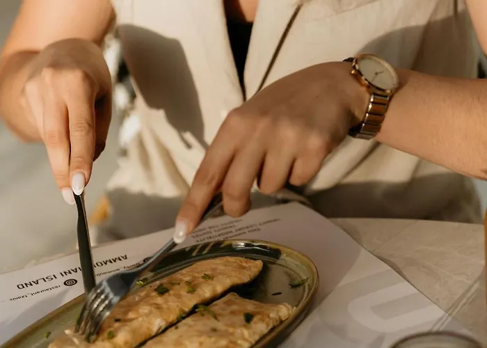 Trinity The 2* Амолиани