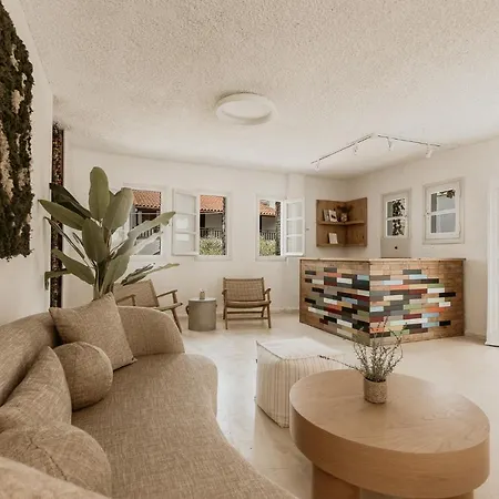 Trinity The 2* Amoliani