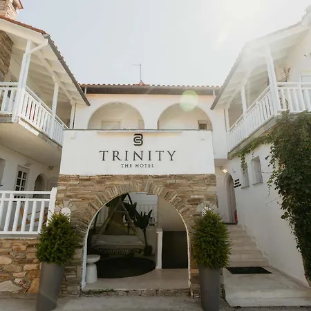 호텔 Trinity The